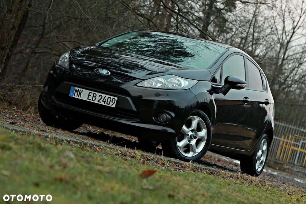 Ford Fiesta 1.25 Champions Edition - 2