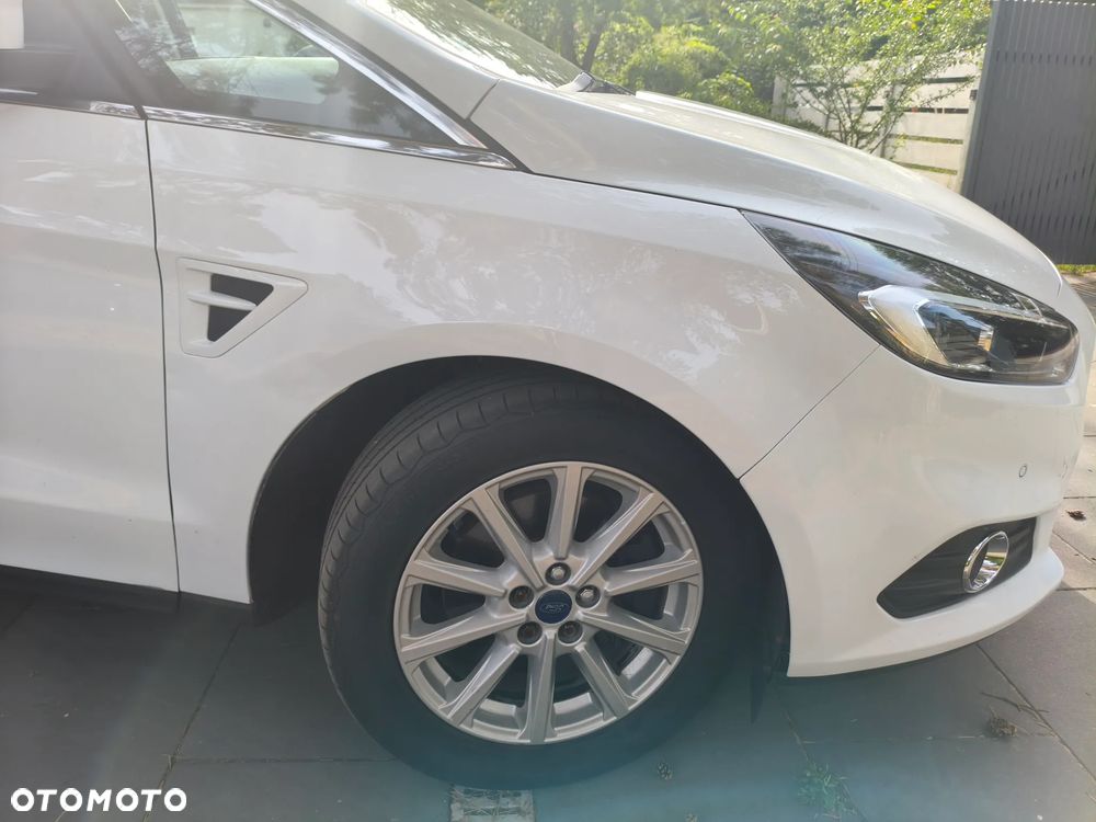 Ford S-Max - 25