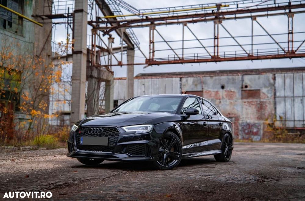 Audi RS3 - 1