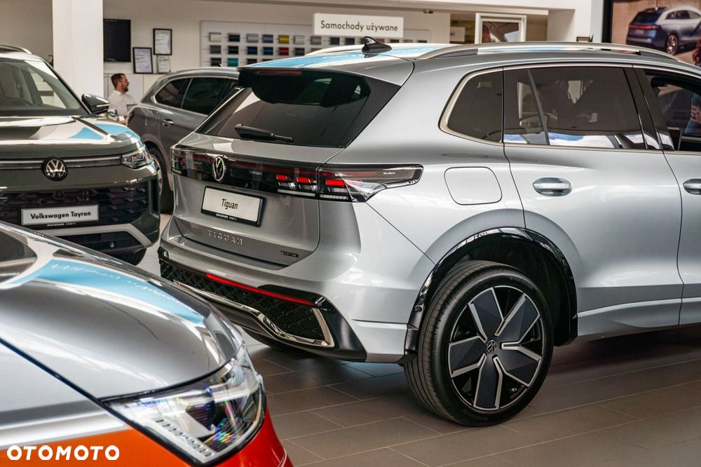 Volkswagen Tiguan - 14