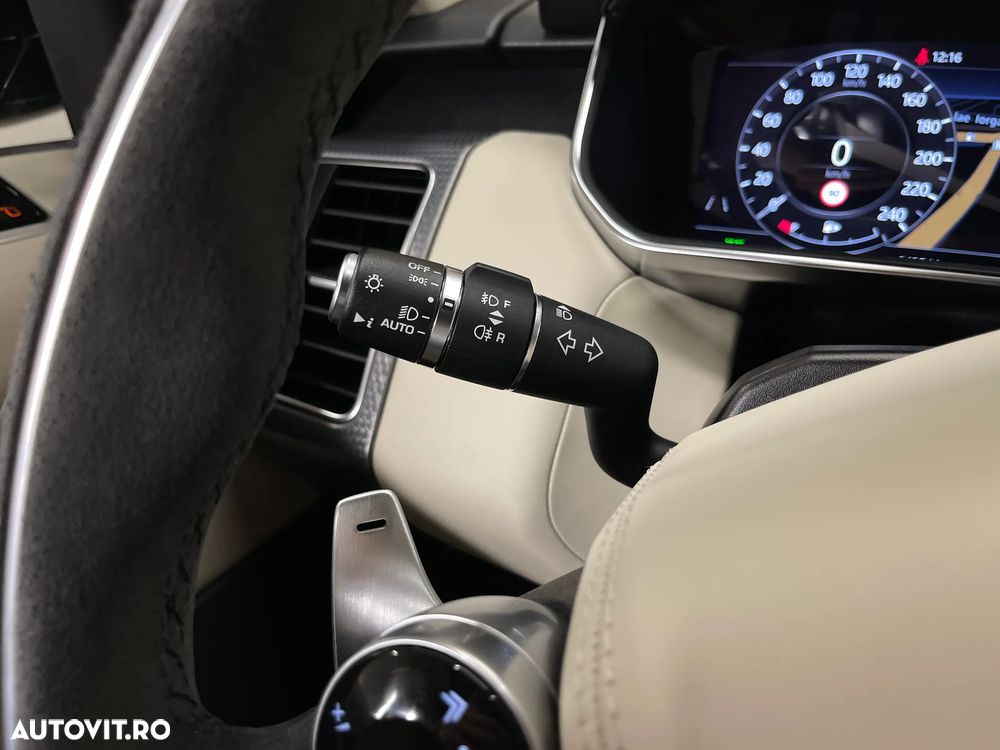 Land Rover Range Rover Sport 3.0 I6 D350 MHEV HST - 33