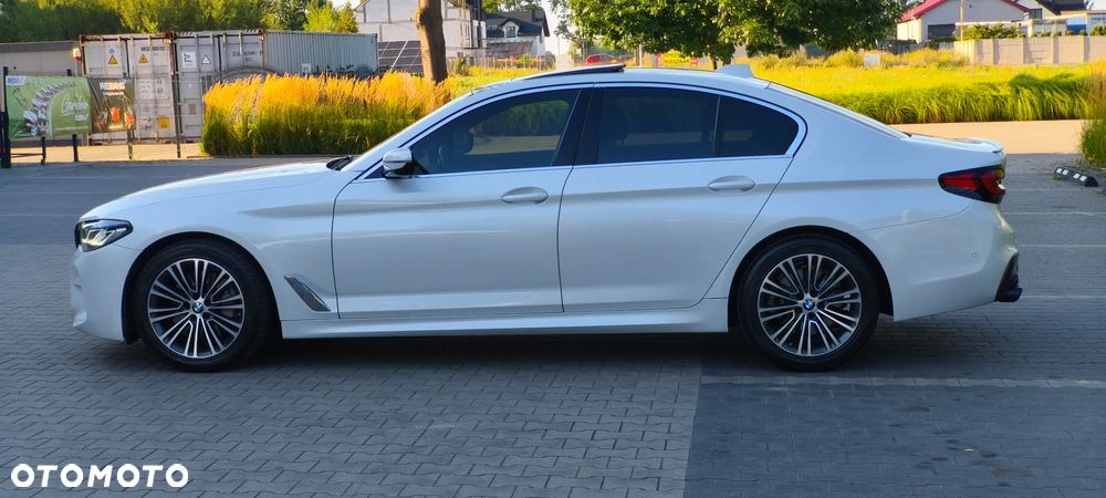 BMW Seria 5 530i Sport Line - 24