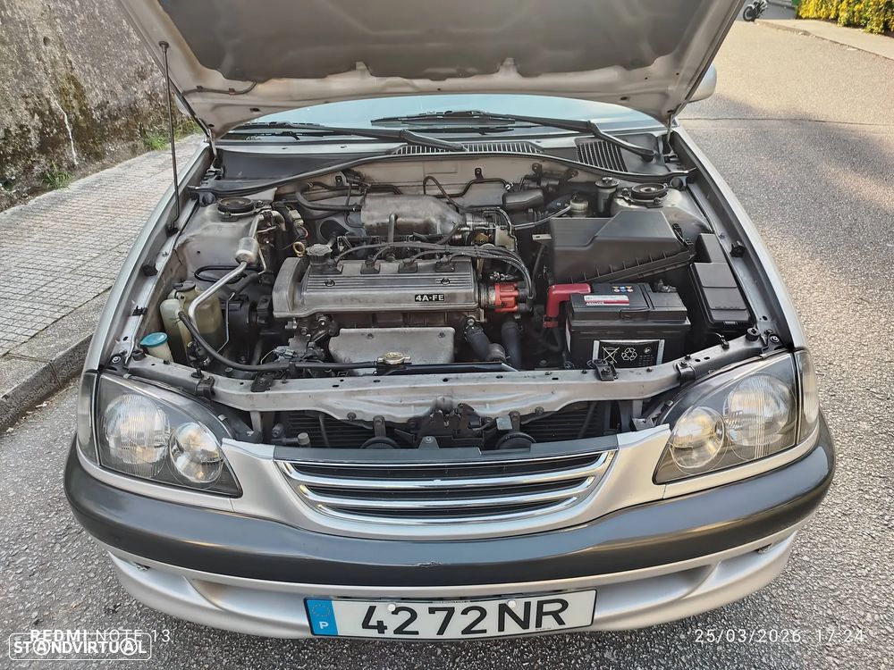 Toyota Avensis Sedan 1.6 Terra JE - 10