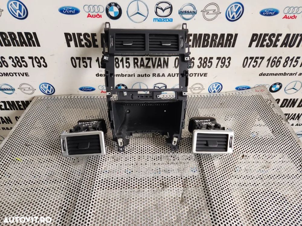 Grile Grila Aerisire Ventilatie Bord Stanga Dreapta Centrala Land Rover Discovery Sport L550 An 201 - 4