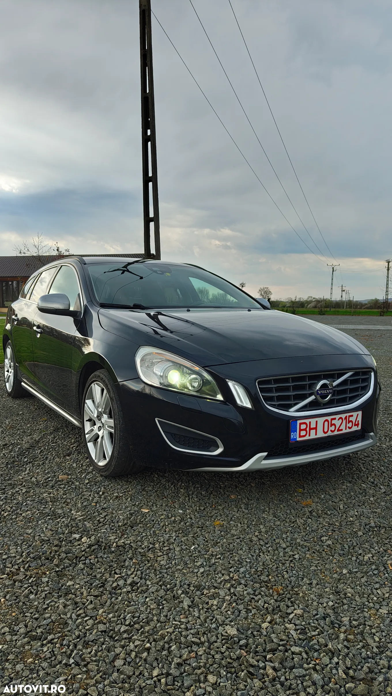 Volvo V60 2.0T Geartronic Powershift Summum - 3