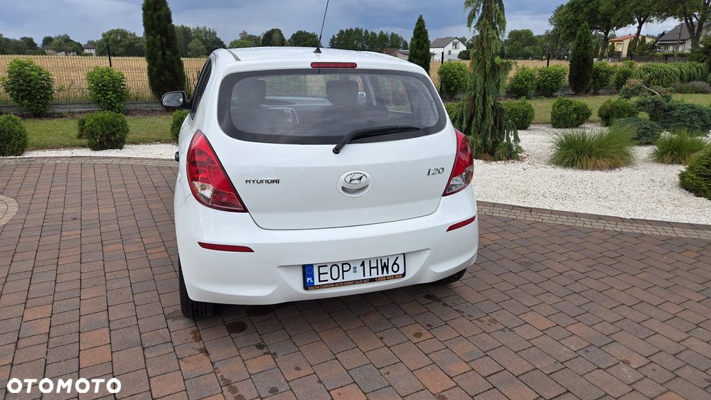 Hyundai i20 - 8