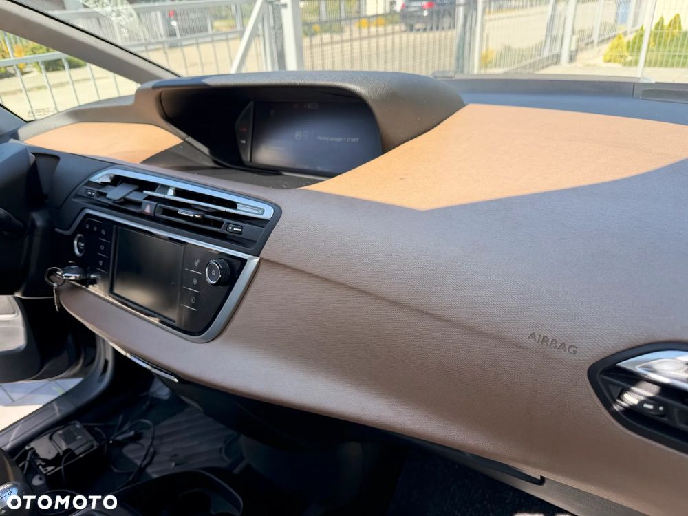 Citroën C4 Picasso - 15