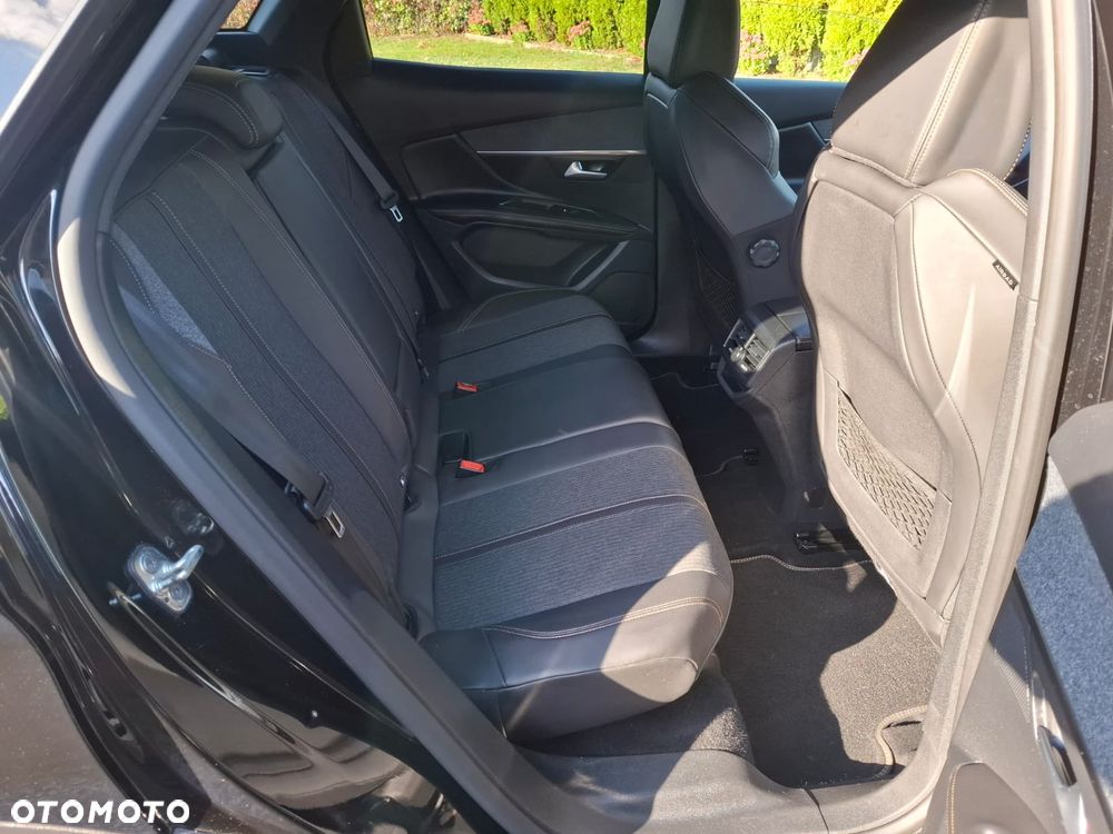 Peugeot 3008 - 32