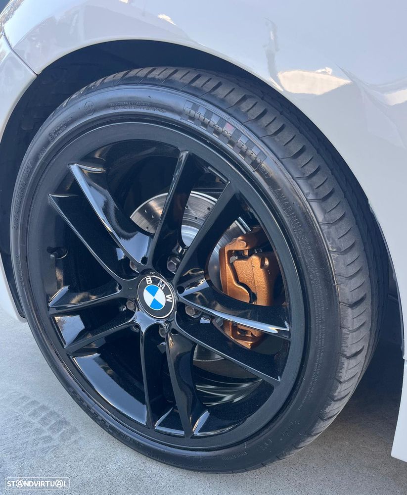 BMW 118 d Pack M - 15