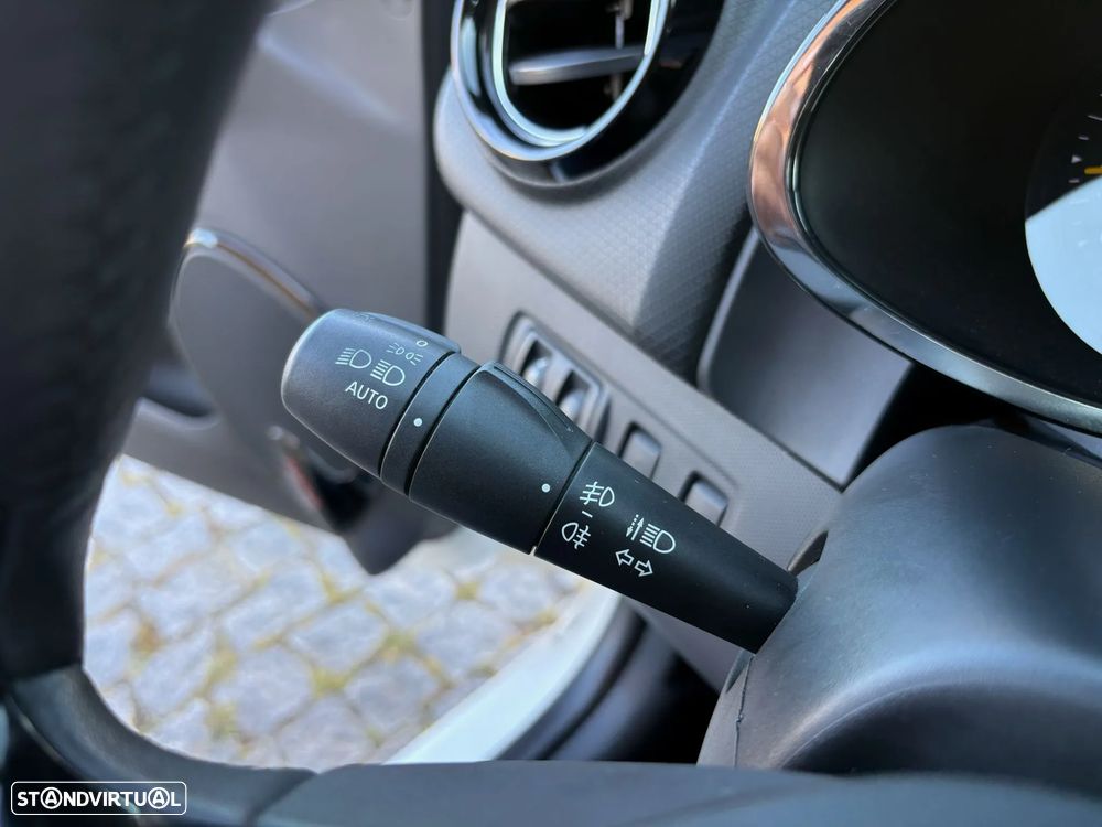 Renault Clio Sport Tourer 1.5 dCi Luxe - 24