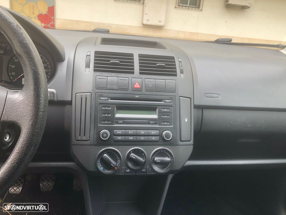 VW Polo 1.4 TDi BlueMotion - 6