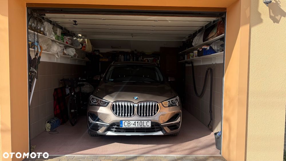 BMW X1 sDrive18i Business Edition - 27