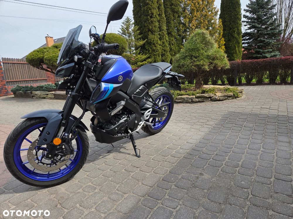 Yamaha MT - 2