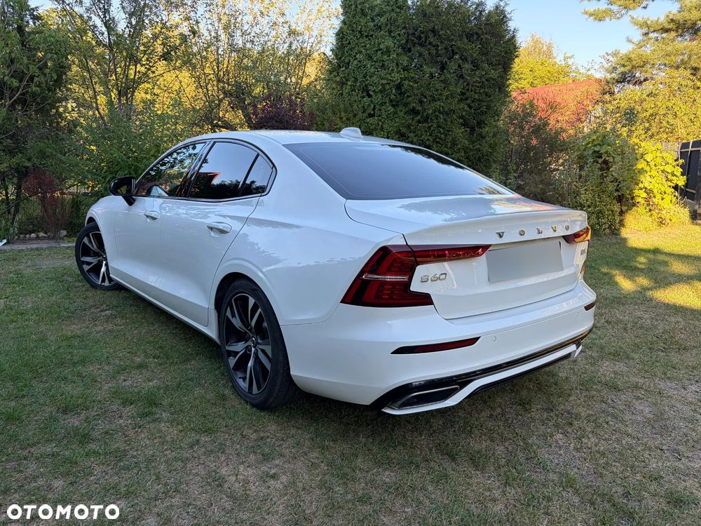 Volvo S60 B4 B R-Design - 15