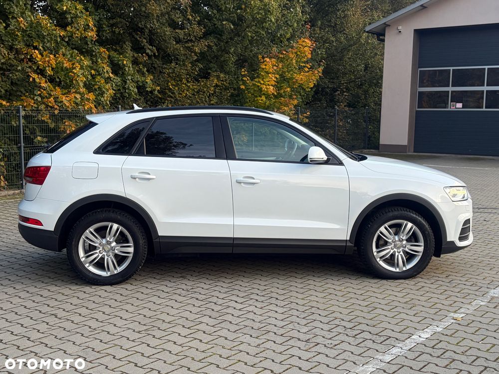 Audi Q3 1.4 TFSI Sport S tronic - 33