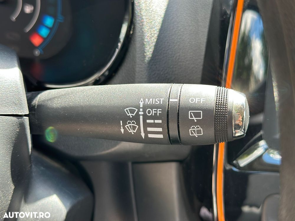 Dacia Spring Essential - 20