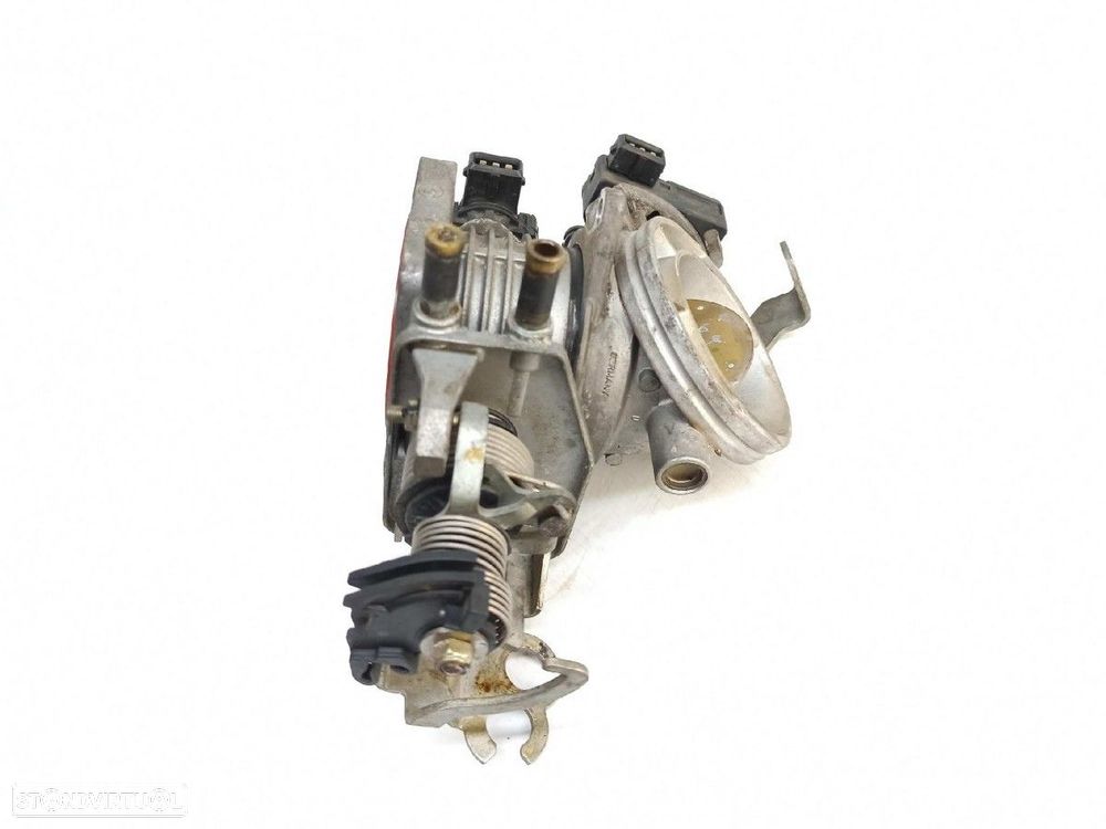 CORPO DE BORBOLETAS BMW SERIE 5 BERLINA (E39) 523I - 9