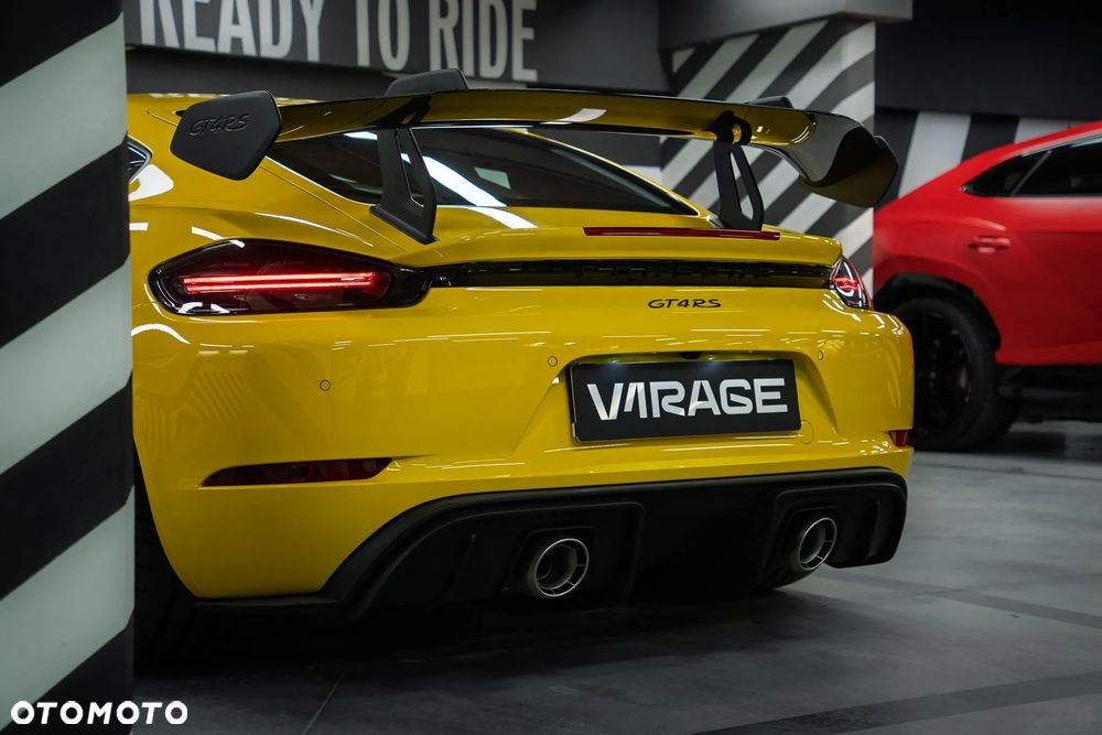 Porsche 718 Cayman - 24