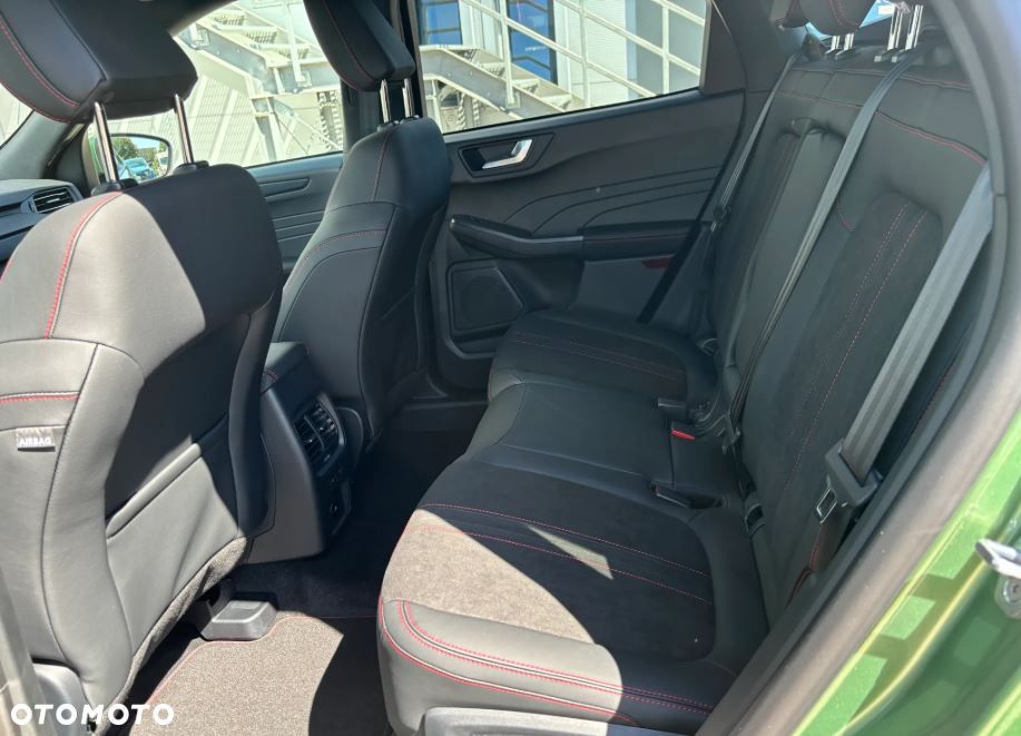 Ford Kuga 2.5 FHEV FWD ST-Line X - 13