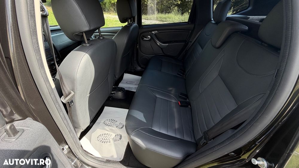 Dacia Duster dCi 110 FAP 4x4 Prestige - 4