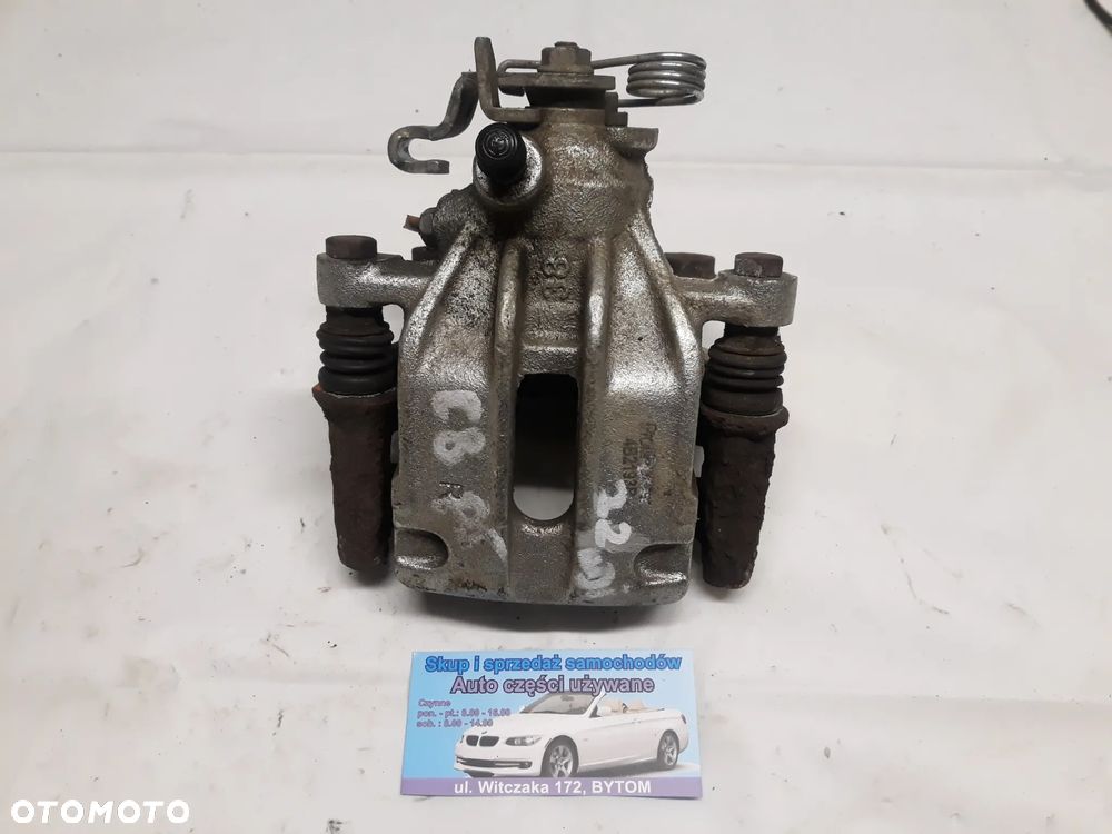 ZACISK PRAWY TYŁ CITROEN C8 2,2 HDI - 1