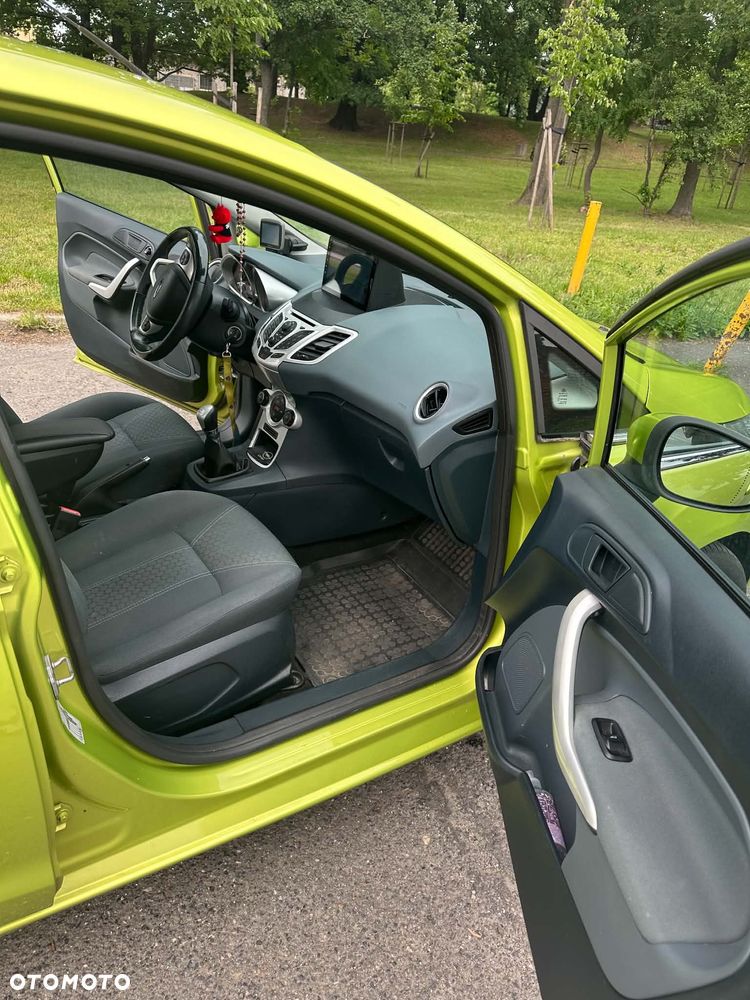 Ford Fiesta - 7