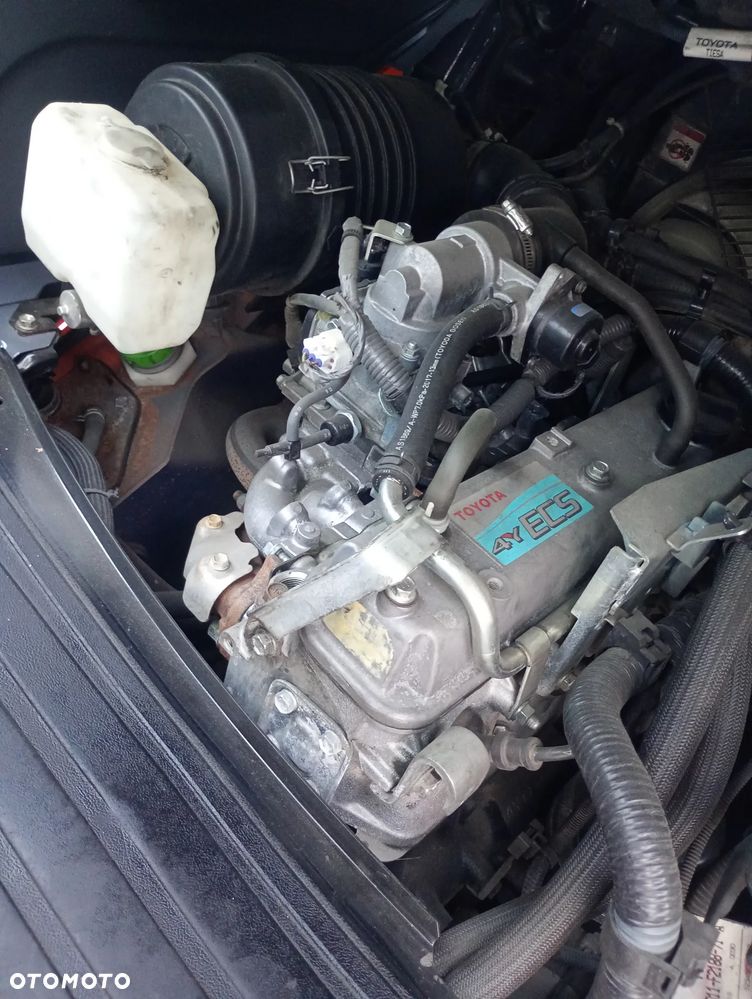 Toyota 02-8FGF25 - 10