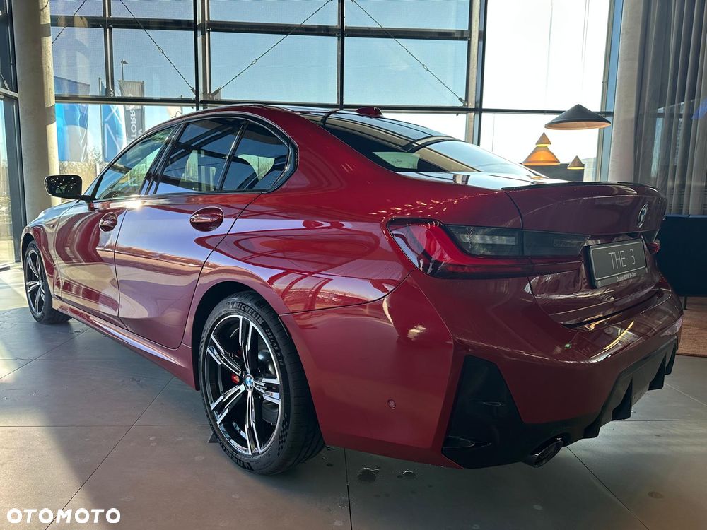 BMW Seria 3 318d mHEV - 4
