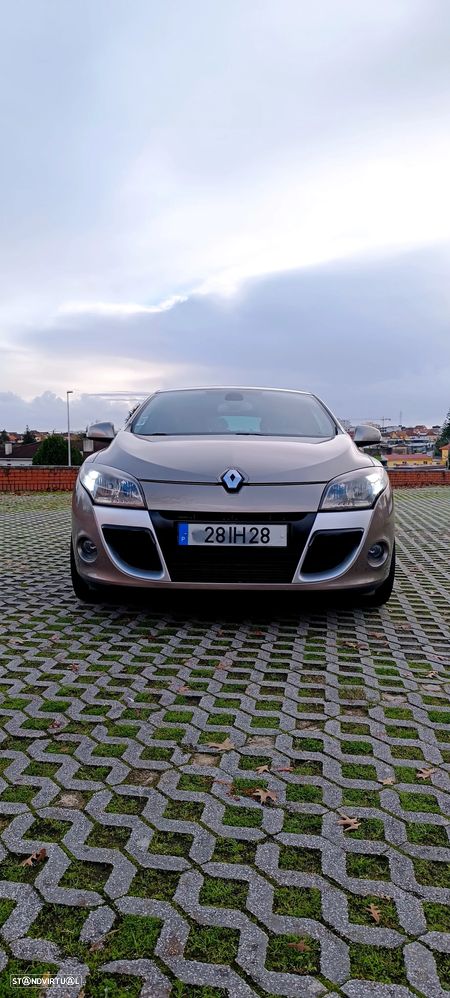 Renault Mégane Coupe 1.5 dCi Dynamique S - 2