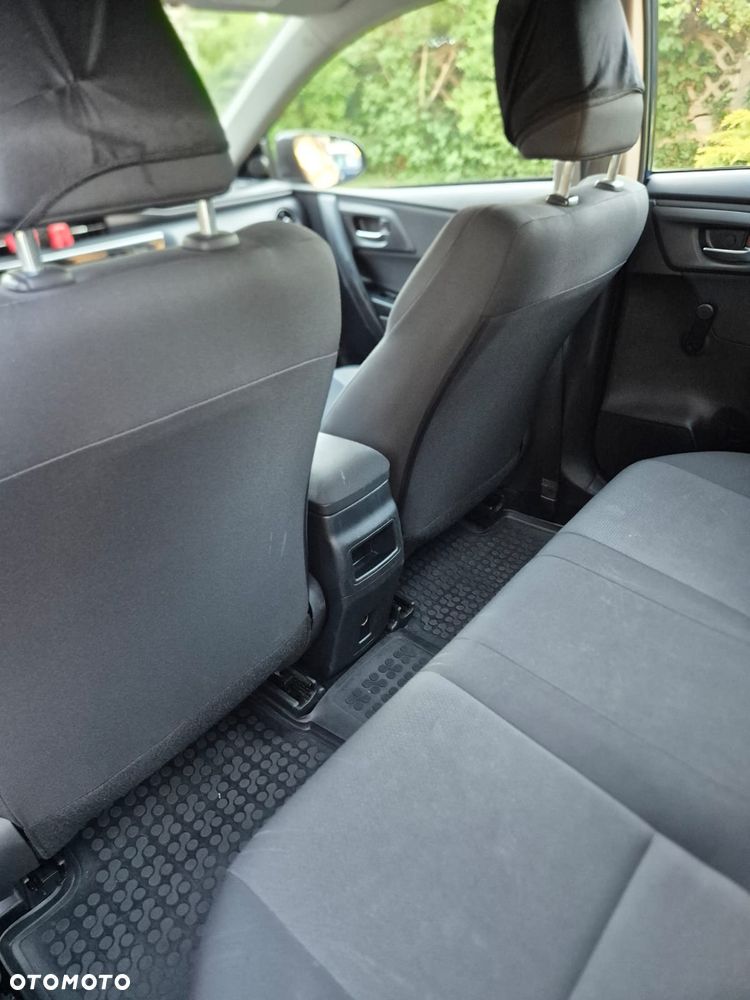 Toyota Auris 1.33 VVT-i Active - 18