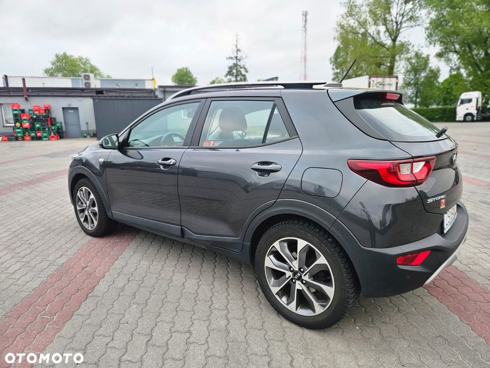 Kia Stonic - 6