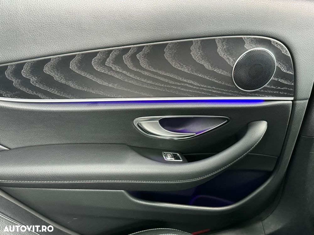 Mercedes-Benz E 220 d T 9G-TRONIC Avantgarde - 10