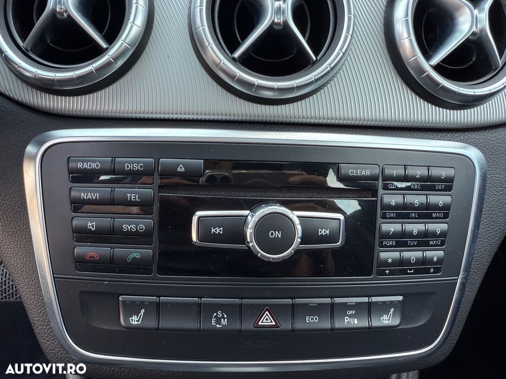 Mercedes-Benz CLA 220 d 4MATIC 7G-DCT UrbanStyle Edition - 14