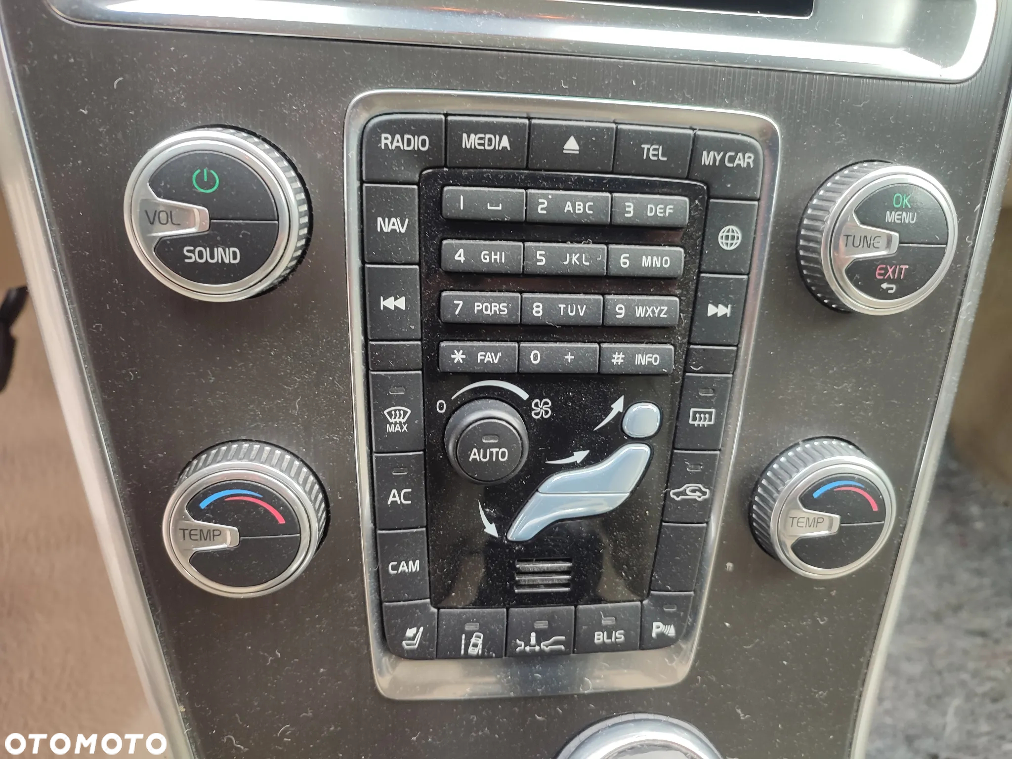 Volvo XC 60 - 28