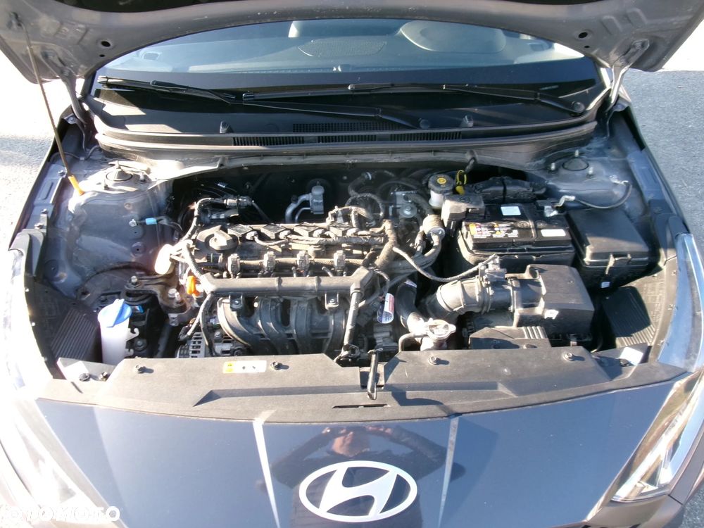 Hyundai i20 1.2 Modern - 11