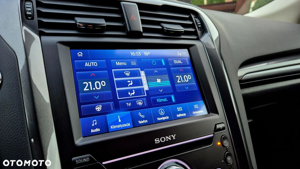 Ford Mondeo 2.0 EcoBlue Titanium - 36