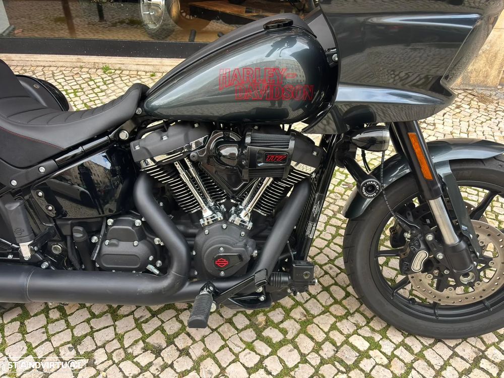 Harley-Davidson Softail LOW RIDER ST - 9