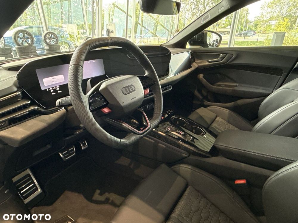 Audi RS5 Avant - 10