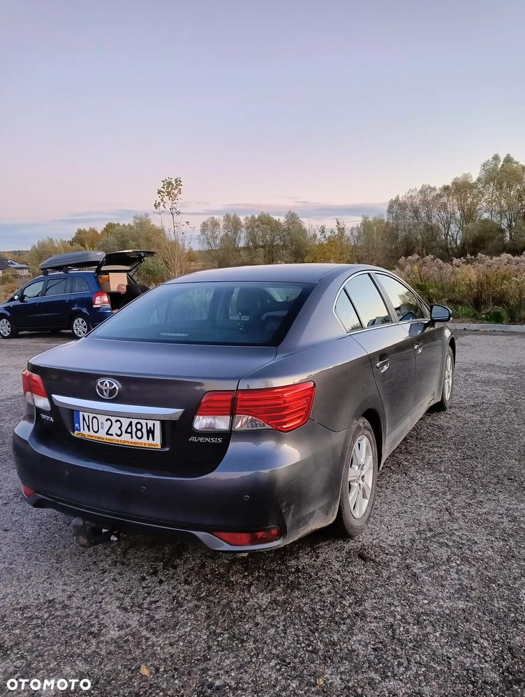 Toyota Avensis - 3