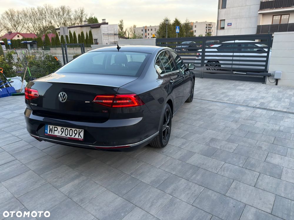 Volkswagen Passat 1.8 TSI BMT Highline - 2