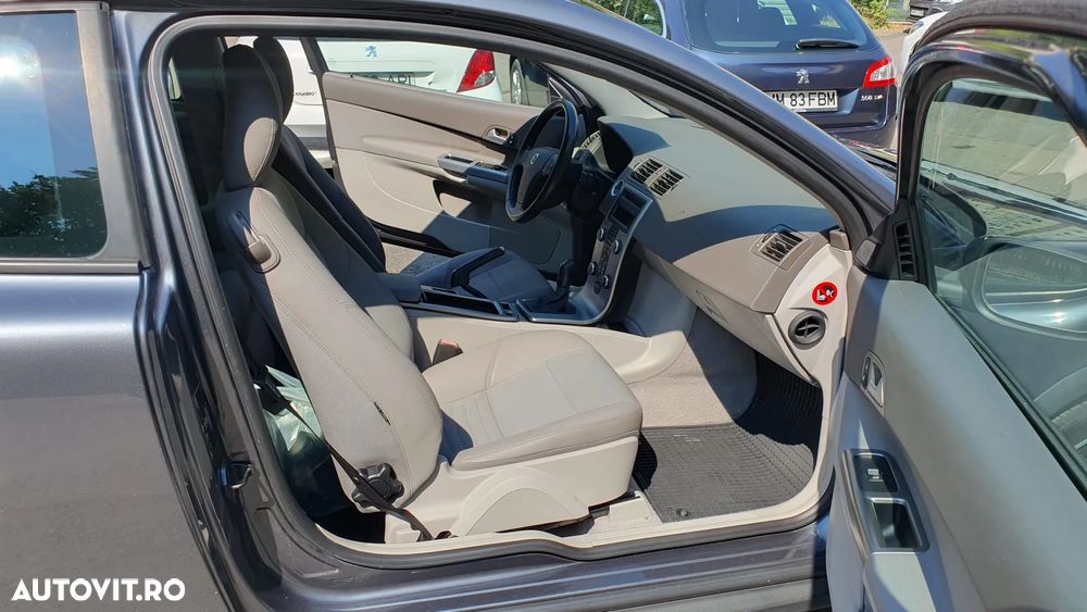 Volvo C30 1.6D DRIVe Momentum - 7