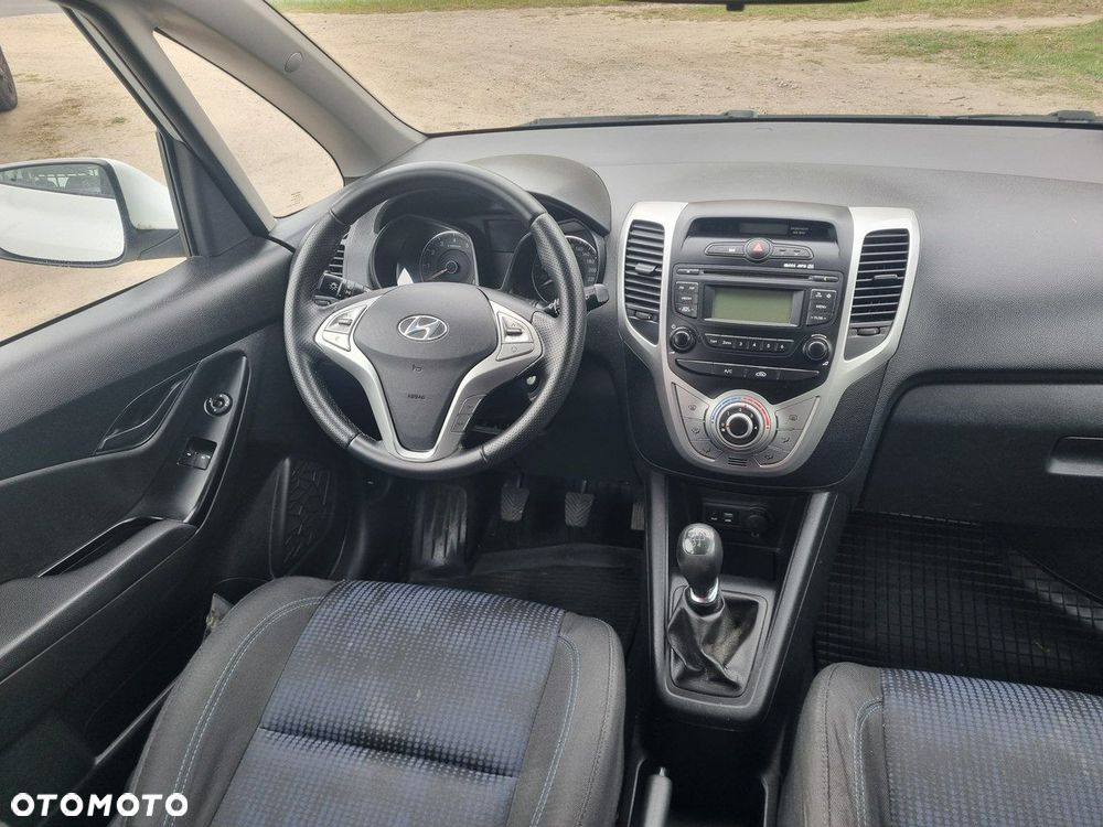 Hyundai ix20 - 16