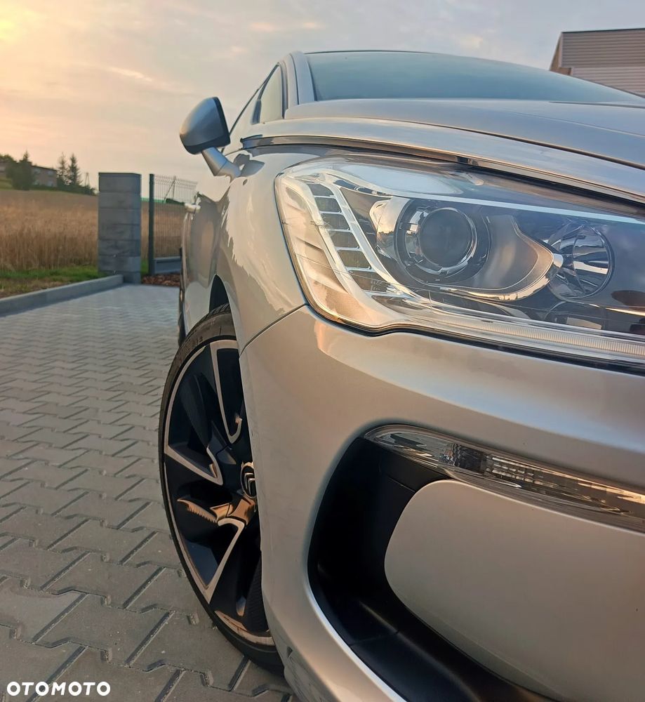 Citroën DS5 2.0 HDi SportChic - 37