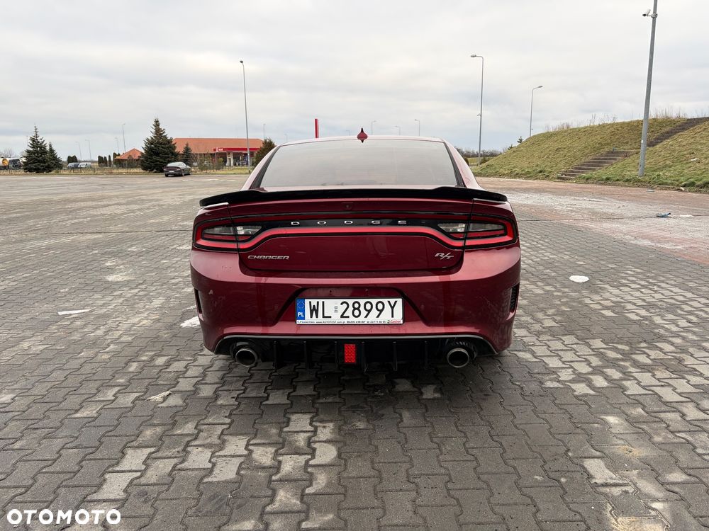 Dodge Charger 5.7 R/T - 4