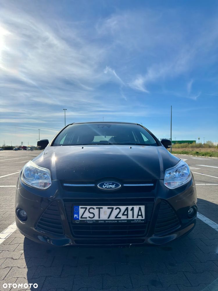Ford Focus 1.0 EcoBoost Trend - 9