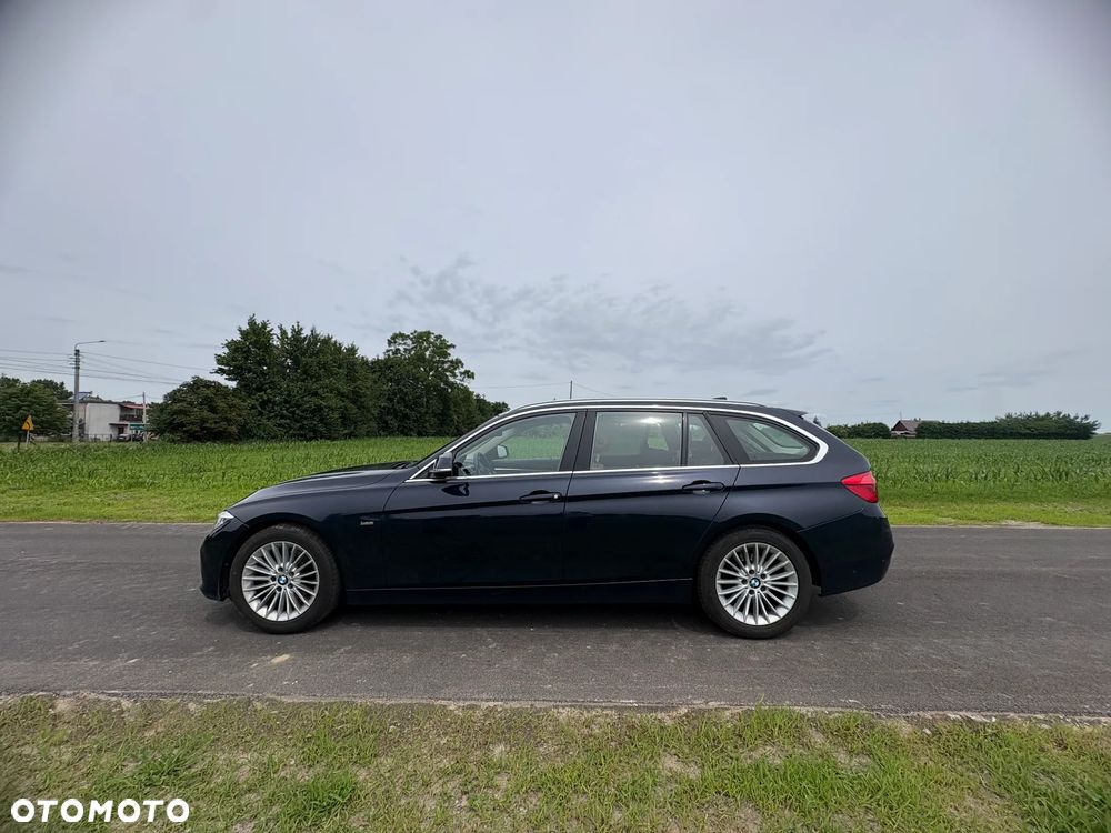 BMW Seria 3 318i Luxury Line - 4