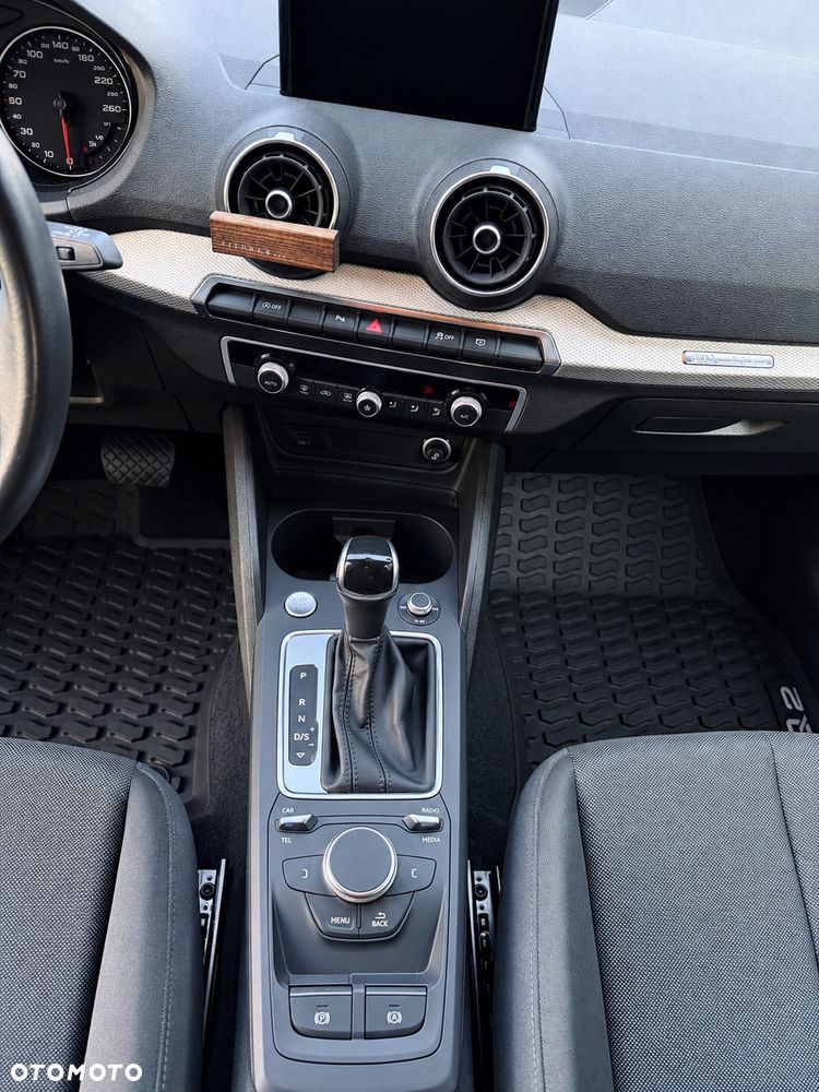 Audi Q2 35 TFSI Advanced S tronic - 8