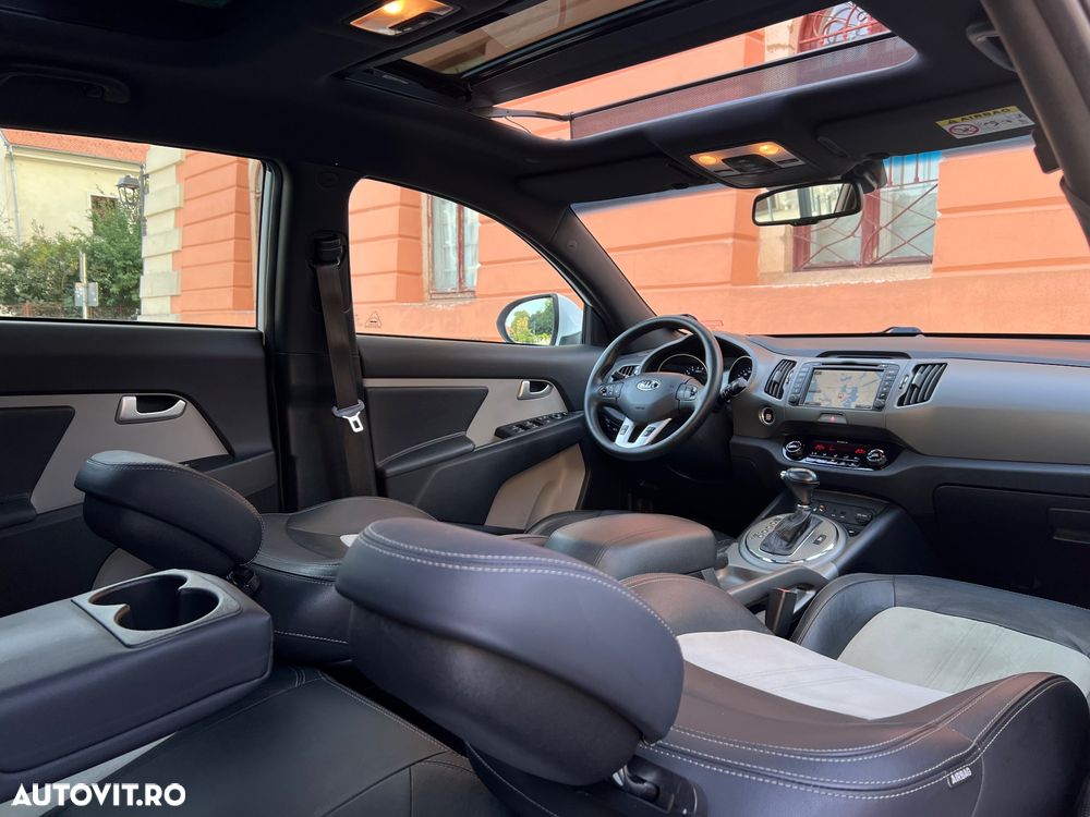 Kia Sportage 2,0 CRDI AWD Aut. Platinum - 6