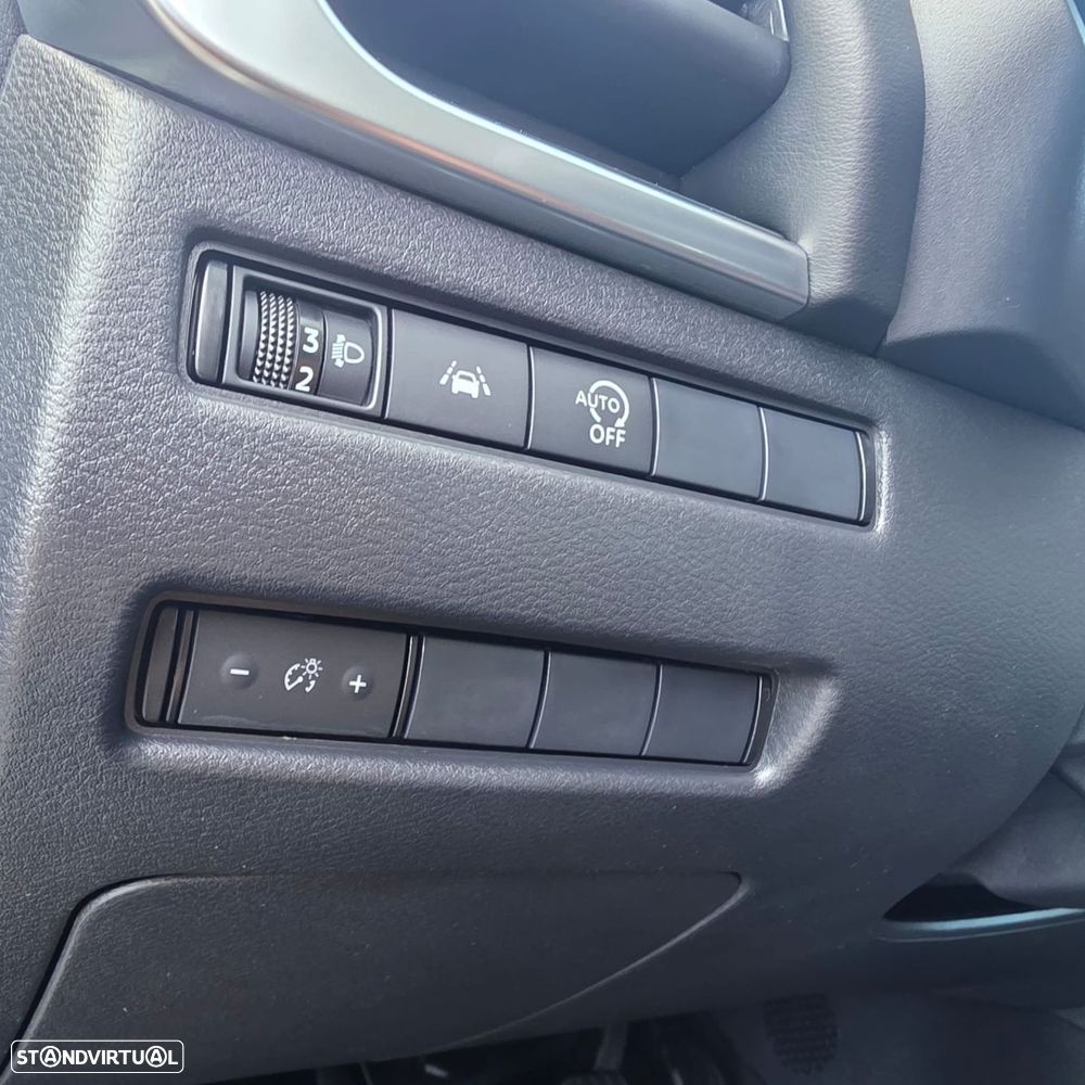 Nissan Qashqai 1.3 DIG-T Acenta - 18