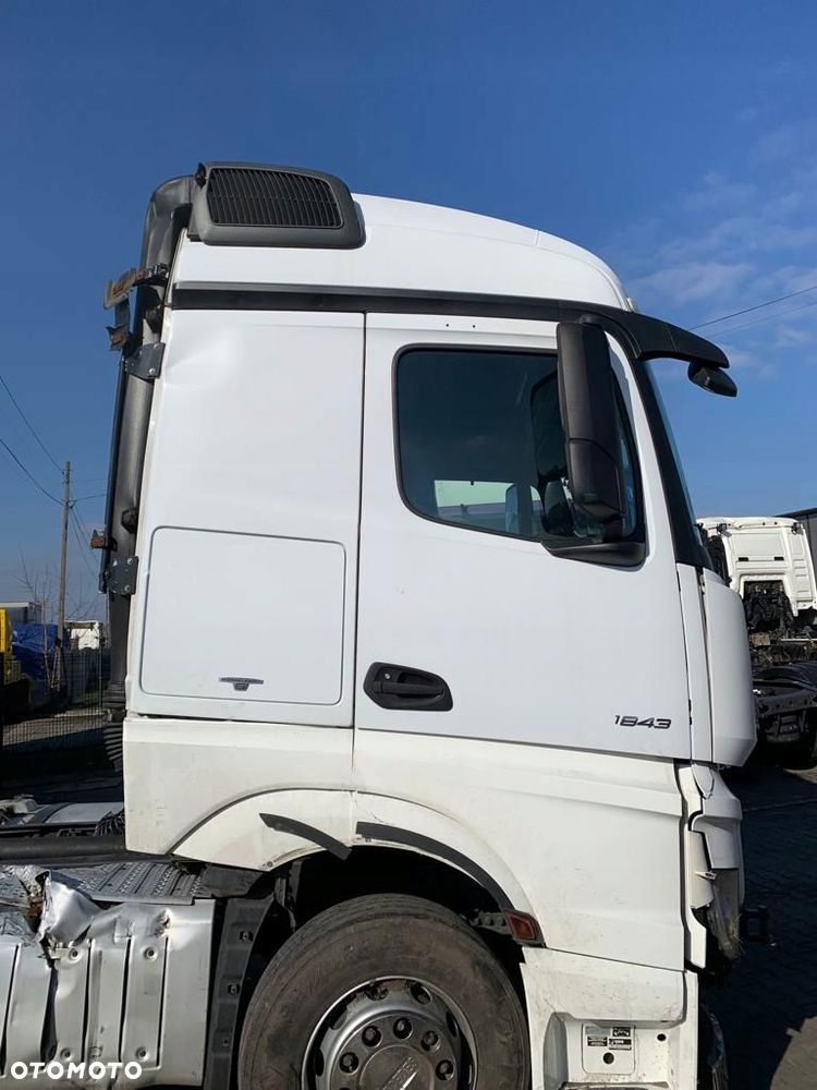 SZKIELET KABINY MERCEDES ACTROS MP4 EU - 4